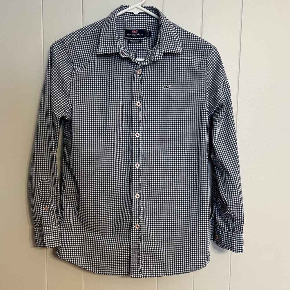 Vineyard vines, whale shirt, long sleeve button-down size‎ M 12-14